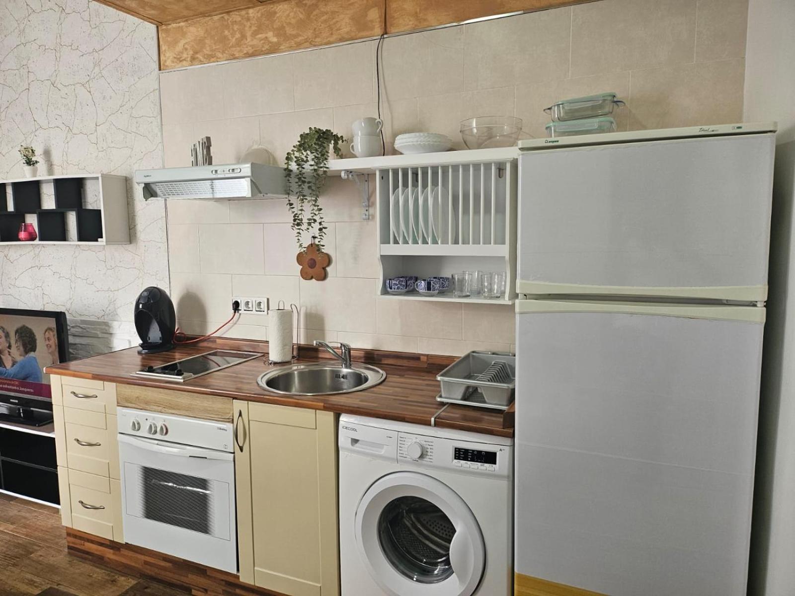 Geminis Apartment โรตา ภายนอก รูปภาพ