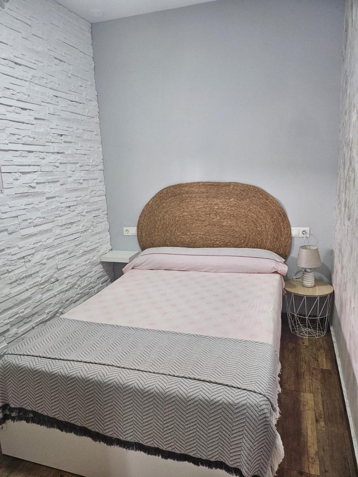 Geminis Apartment โรตา ภายนอก รูปภาพ