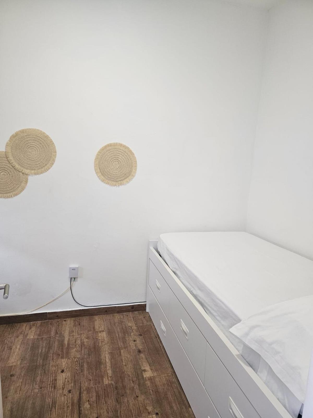 Geminis Apartment โรตา ภายนอก รูปภาพ
